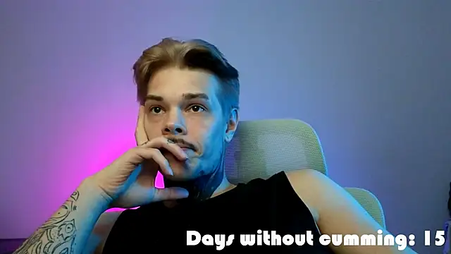 DENIS_HERE ওয়েবক্যাম শো