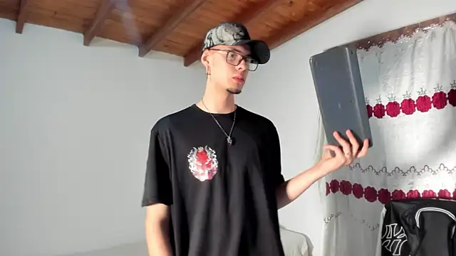 Vlad__night – Naživo XXX chat