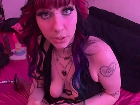 ChrryFoxx's Webcam Show