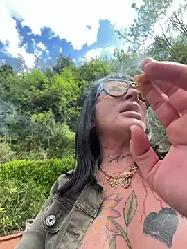 ASSERINAAA Webcamshow