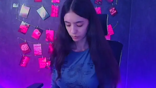 Chat XXX ao vivo de Aishell_