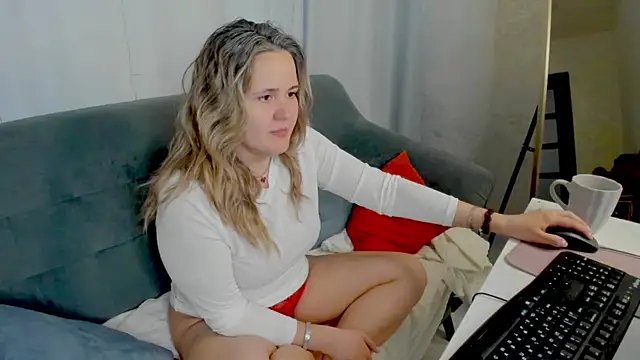 Živý XXX chat LilyBel