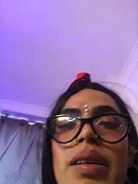 Kitty_Cruz_Love webkamerás műsora