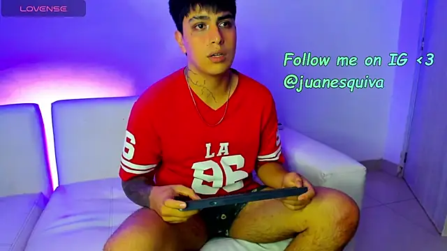 ThomasThundr Live XXX-chat