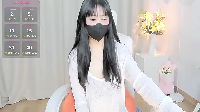 Sweet-Shuna's Live XXX Chat