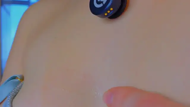 XXX chat uživo modela sinteas