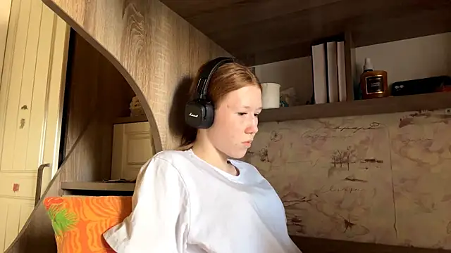 KiraNice1 Chat XXX live