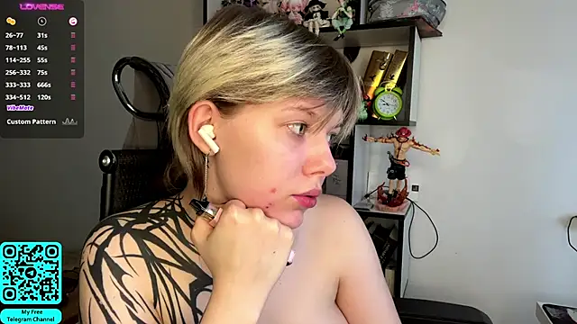 MadalynNosel Chat XXX live