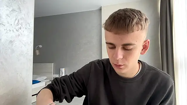 SoloFury 现场XXX聊天