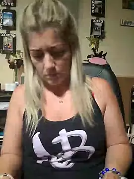 Živý XXX chat NikkiBlisss