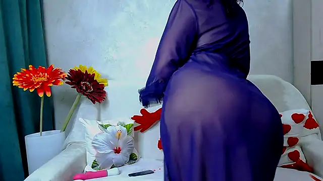 Darina_Monclie: онлайн-секс-чат