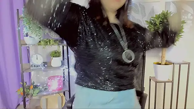 MartaEdams' Live XXX Chat