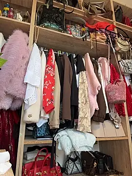 didihairypussy 网络视讯表演