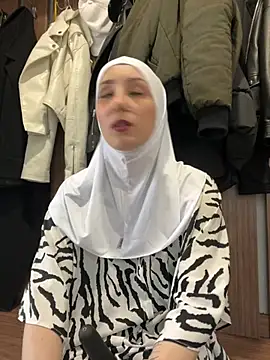 FlexibleDoll_ Chat XXX in diretta