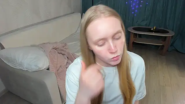 VestaBowmer: онлайн-секс-чат