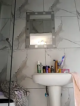 SWEETDOLLY29XX Chat XXX in diretta