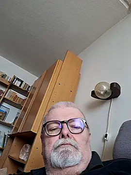 petvarad Webcam Show