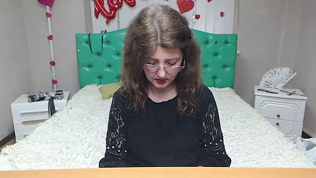 دردشة RoseHille الجنسية المباشرة