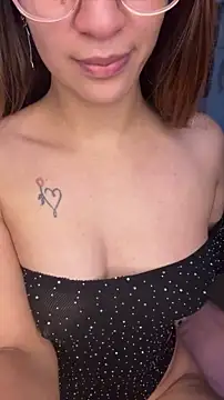 Nare-26 লাইভ XXX চ্যাট