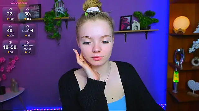 Chat +18 de maddy_moah ao vivo