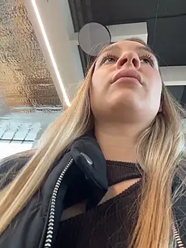 SashaCatt Adlı Modelin Web Kamerası Şovu