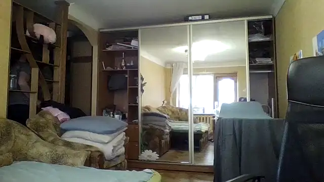 StasConnor 即時 XXX 聊天