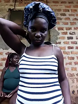 holygrail001 Show in webcam