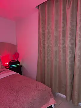 Vicky_Saidi Chat XXX live