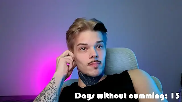 DENIS_HEREのウェブカメラショー