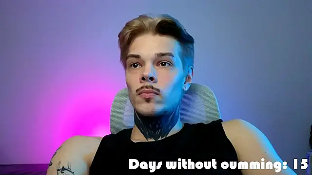 DENIS_HERE 网络视讯表演