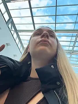 SashaCatt – Naživo XXX chat