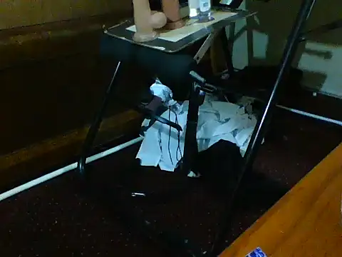 Yankeedave420 élő XXX-chatje