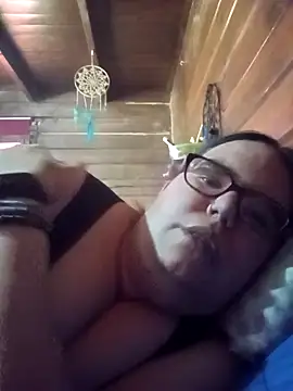 Gatitabuena90 – Naživo XXX chat