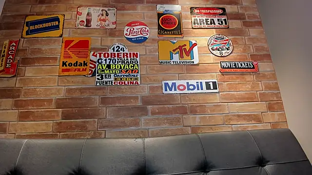 Chat XXX ao vivo de foxi_xiaomi