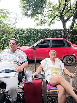 Chat +18 de hotandfierylatinos2023 ao vivo