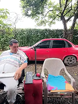 hotandfierylatinos2023's Live XXX Chat