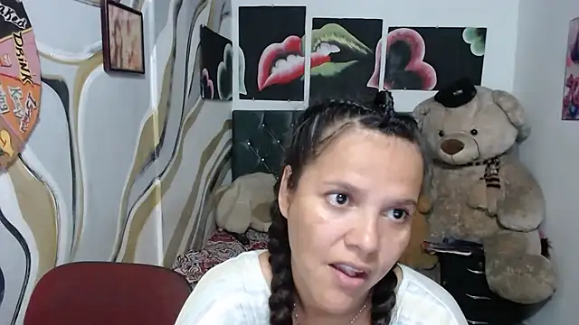 manzanahot9's Live XXX Chat