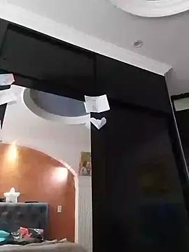 Keyla-30Queen Webcam Show