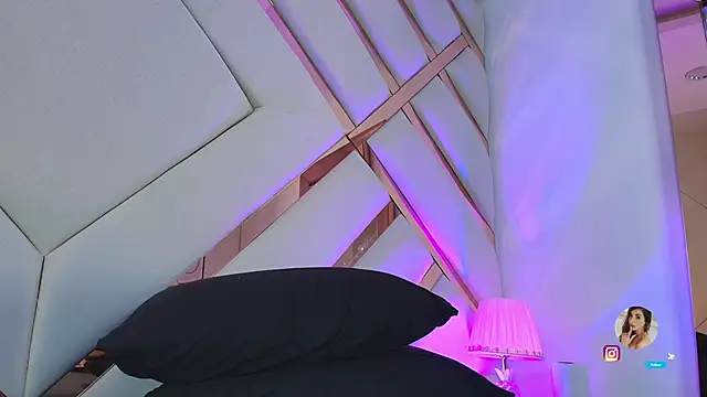 แชท XXX สดของ Noa_butterfly_