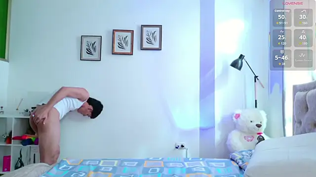 estebanperez_26's Webcam Show