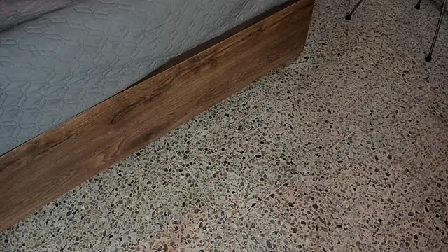 Show modela DanteTargaryen na web-kameri