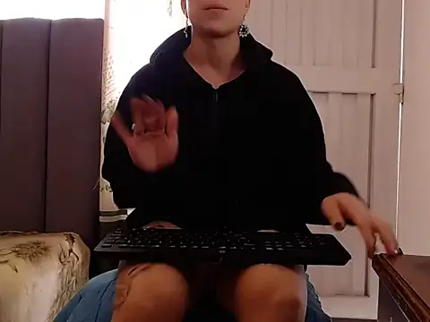 Pokazy przed kamerką – saara_johnson496