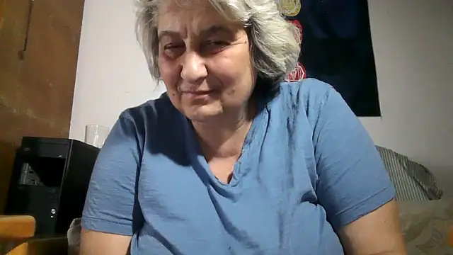 Chat XXX en directo de ExquisiteMature