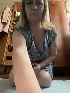 Irina2909@xh's Webcam Show