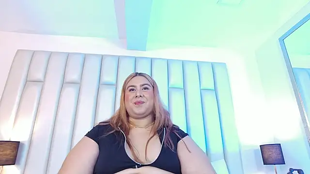 aandreaperez: онлайн-секс-чат