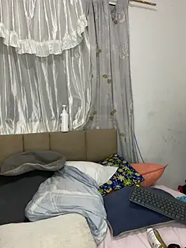 Živý XXX chat lilybaudyn_