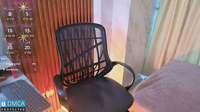 nena_cupcake_ 现场XXX聊天