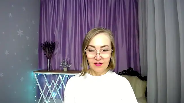 queen_a_n_in Webbikameraesitys