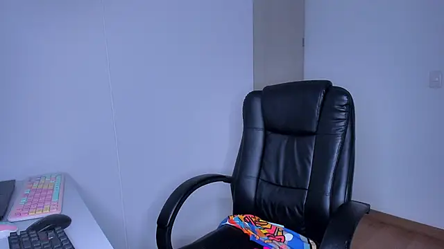 Chat XXX en directo de Lisegg_