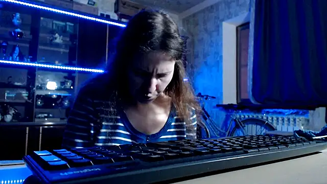 دردشة pa1e_pr1ncess الجنسية المباشرة